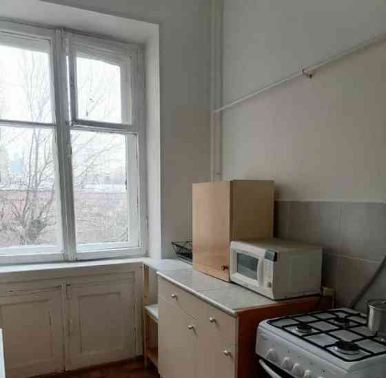 Комната, 72 м2, 3/5 эт. Москва