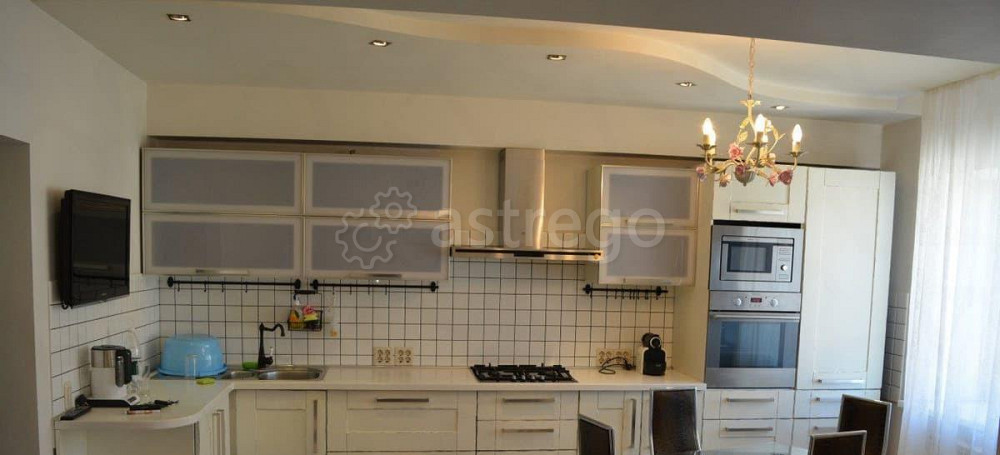 3-комн. квартира, 120 м2, 9/10 эт. Астрахань - изображение 1