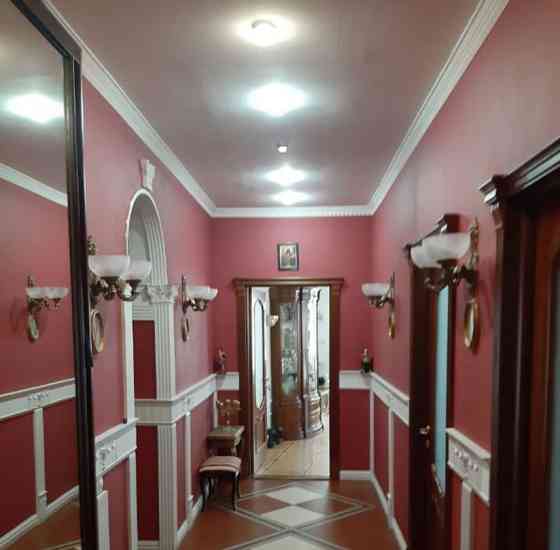 5-комн. квартира, 174 м2, 2/5 эт. Санкт-Петербург