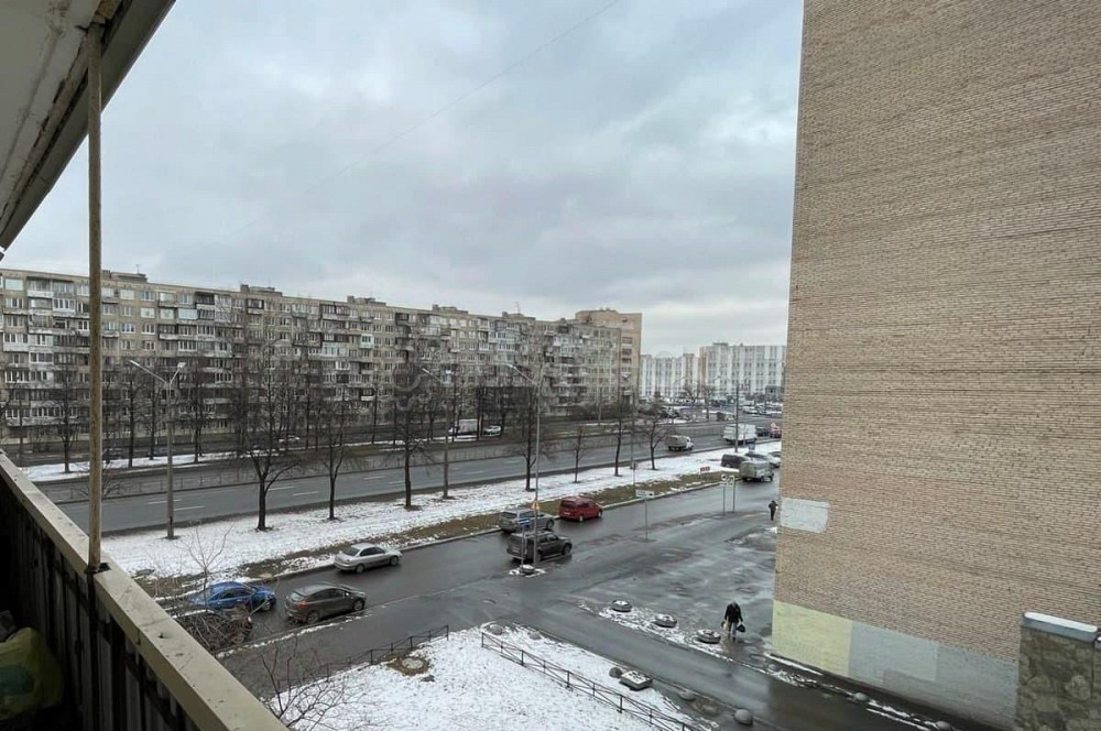 4-комн. квартира, 70 м2, 4/9 эт. Санкт-Петербург - изображение 2