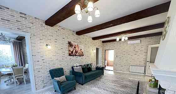 Дом, 250 м2, 10 соток, 2 эт. Луховицы