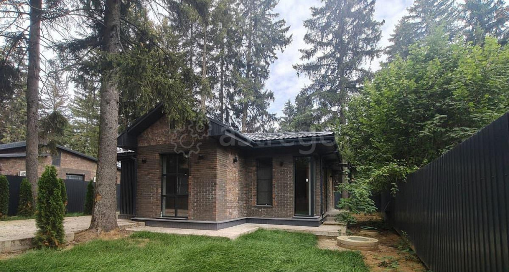 Коттедж, 107 м2, 5.5 сотки, 1 эт. Апрелевка - изображение 1