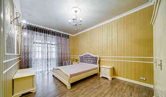3-комн. квартира, 150 м2, 2/10 эт. Москва