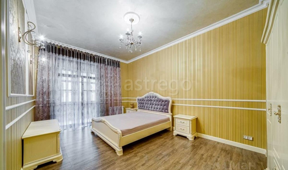 3-комн. квартира, 150 м2, 2/10 эт. Москва - изображение 2