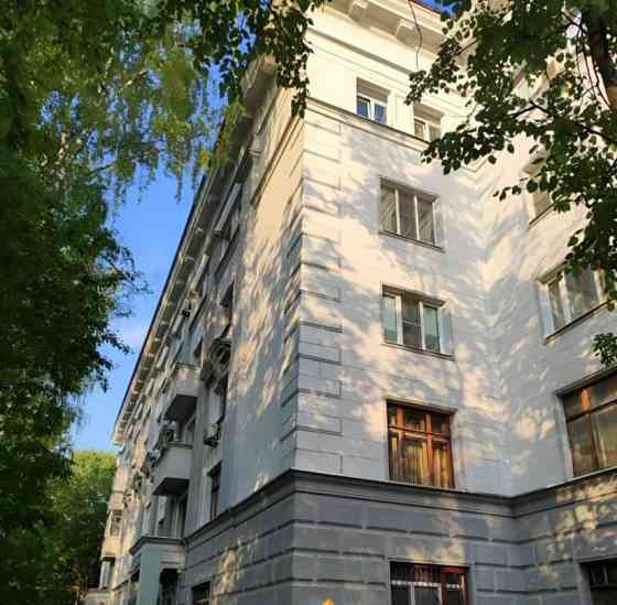 Комната, 21.5 м2, 5/5 эт. Москва