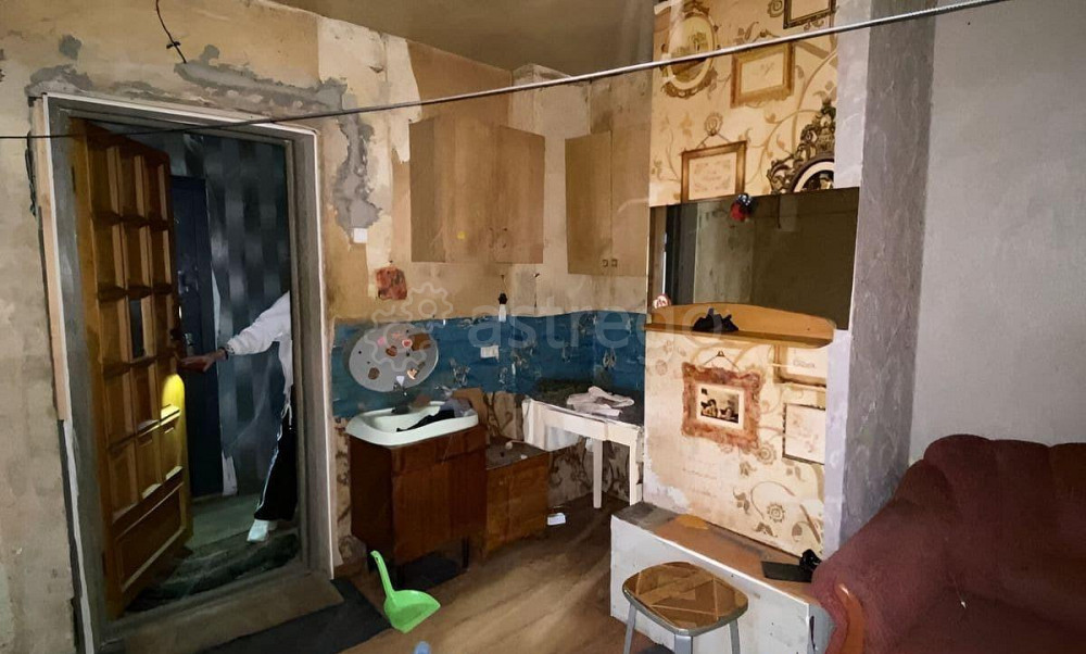 Студия, 12 м2, 2/2 эт. Бийск - изображение 2