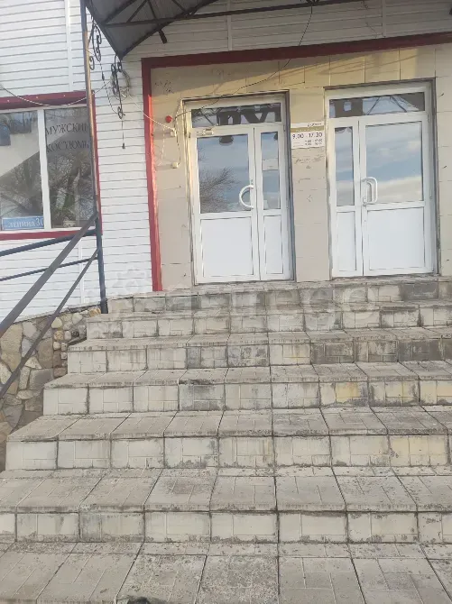 Сдам торговое помещение, 100 м2 Саракташ - изображение 1