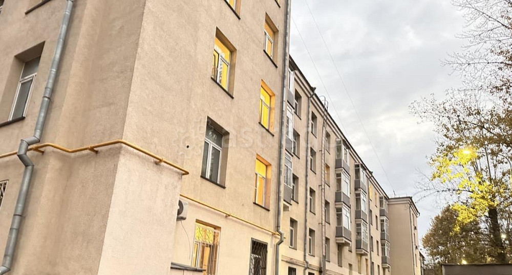 Комната, 15 м2, 2/5 эт. Москва - изображение 1