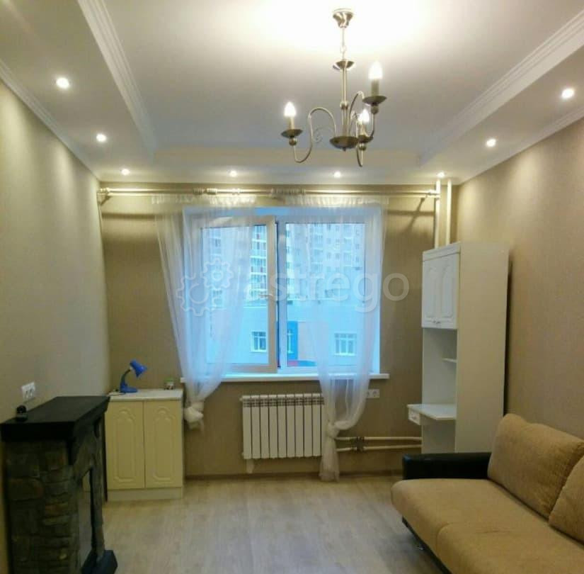 Комната, 20 м2, 4/18 эт. Санкт-Петербург - изображение 1