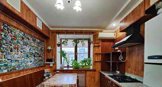 5-комн. квартира, 143 м2, 5/6 эт. Астрахань