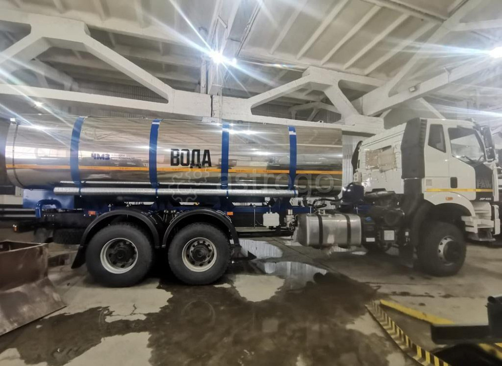Автоцистерна АЦ пищевая FAW-3250 (6х6, шасси 4800) (15 м3, 3 отс, нерж/нерж, насос СВН-80 в подогрев Краснодар - изображение 1