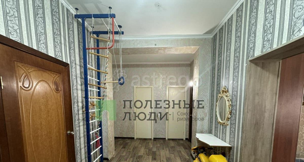 4-комн. квартира, 142.8 м2, 1/5 эт. Красноярск - изображение 3