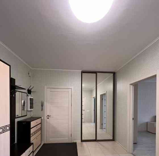 2-комн. квартира, 84 м2, 6/13 эт. Санкт-Петербург