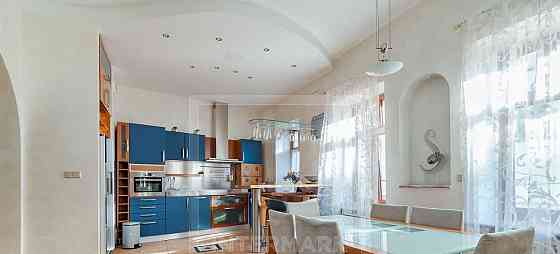 3-комн. квартира, 125 м2, 3/4 эт. Москва