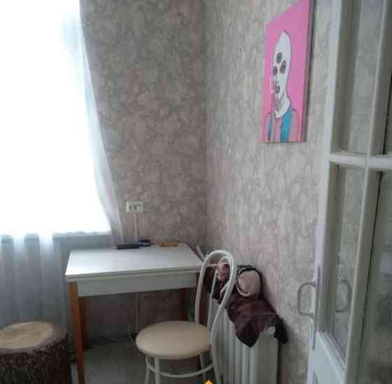 Комната, 10.2 м2, 3/5 эт. Москва