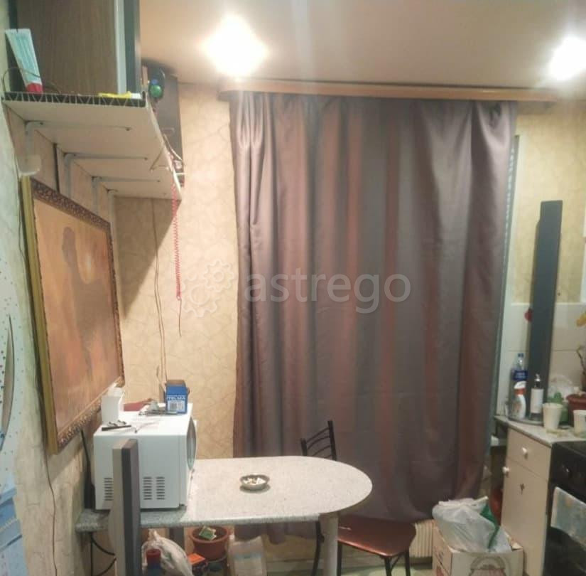 Комната, 10 м2, 1/9 эт. Москва - изображение 1