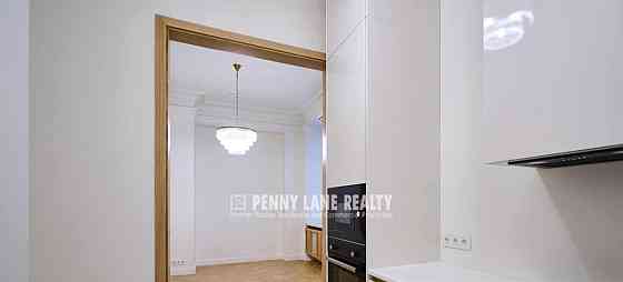 5-комн. квартира, 220 м2, 1/5 эт. Москва