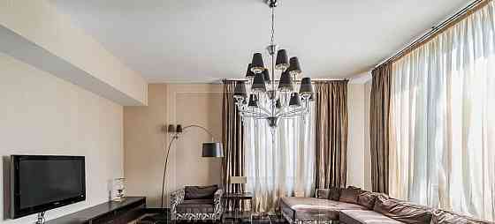 5-комн. квартира, 380 м2, 2/7 эт. Москва