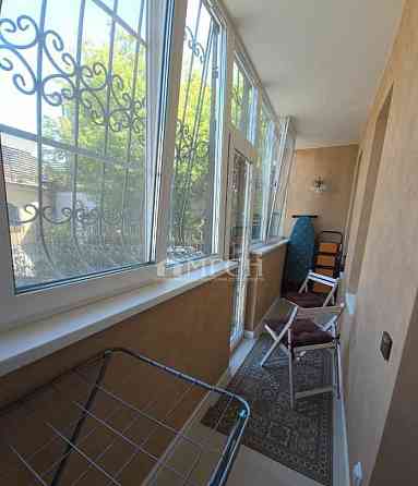 1-комн. квартира, 42 м2, 1/5 эт. Москва