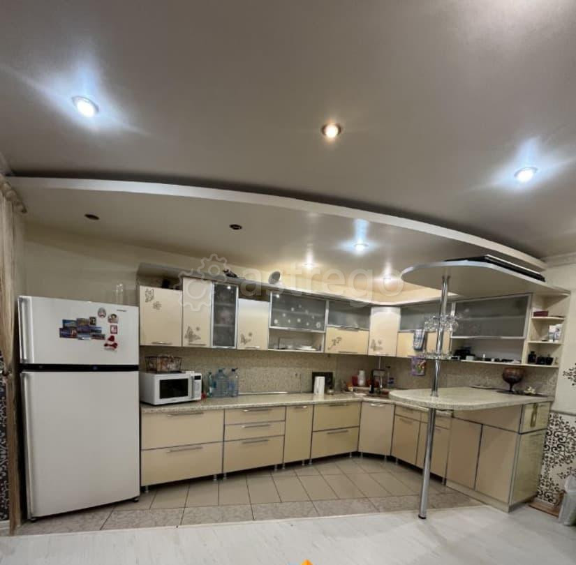 4-комн. квартира, 150 м2, 5/6 эт. Астрахань - изображение 1