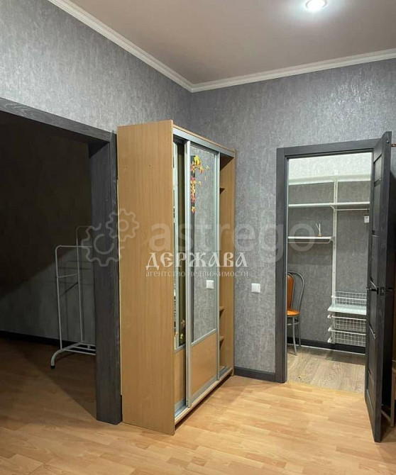 1-комн. квартира, 76 м2, 8/10 эт. Старый Оскол - изображение 3