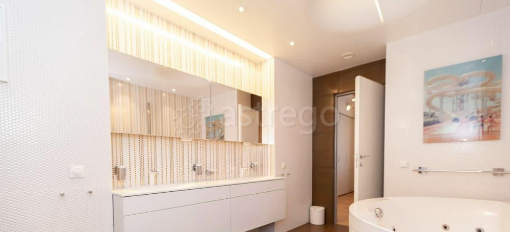 4-комн. квартира, 131 м2, 7/13 эт. Санкт-Петербург - изображение 6