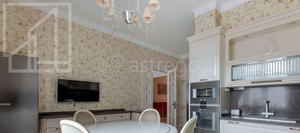 3-комн. квартира, 173 м2, 3/10 эт. Москва - изображение 3