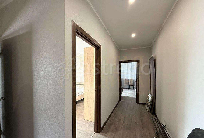 2-комн. квартира, 80 м2, 3/3 эт. Белгород - изображение 3