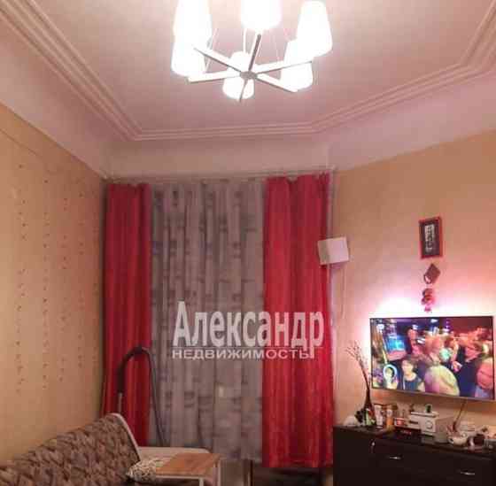 5-комн. квартира, 141 м2, 3/6 эт. Санкт-Петербург