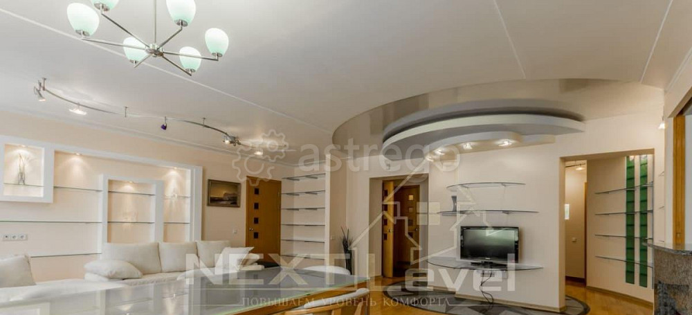 3-комн. квартира, 105 м2, 4/6 эт. Санкт-Петербург - изображение 1