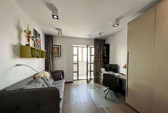 4-комн. квартира, 140 м2, 14/16 эт. Белгород