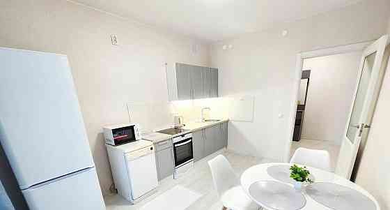 2-комн. квартира, 58 м2, 3/8 эт. Красноярск