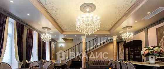 5-комн. апарт-ы, 230 м2, 1/3 эт. Москва
