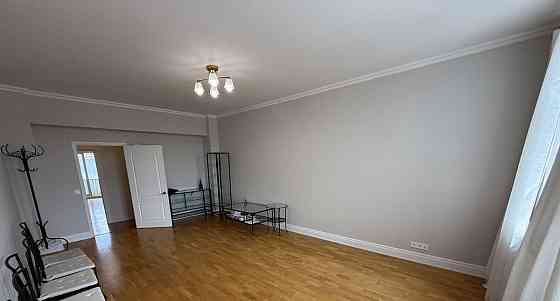 3-комн. квартира, 90 м2, 5/5 эт. Москва