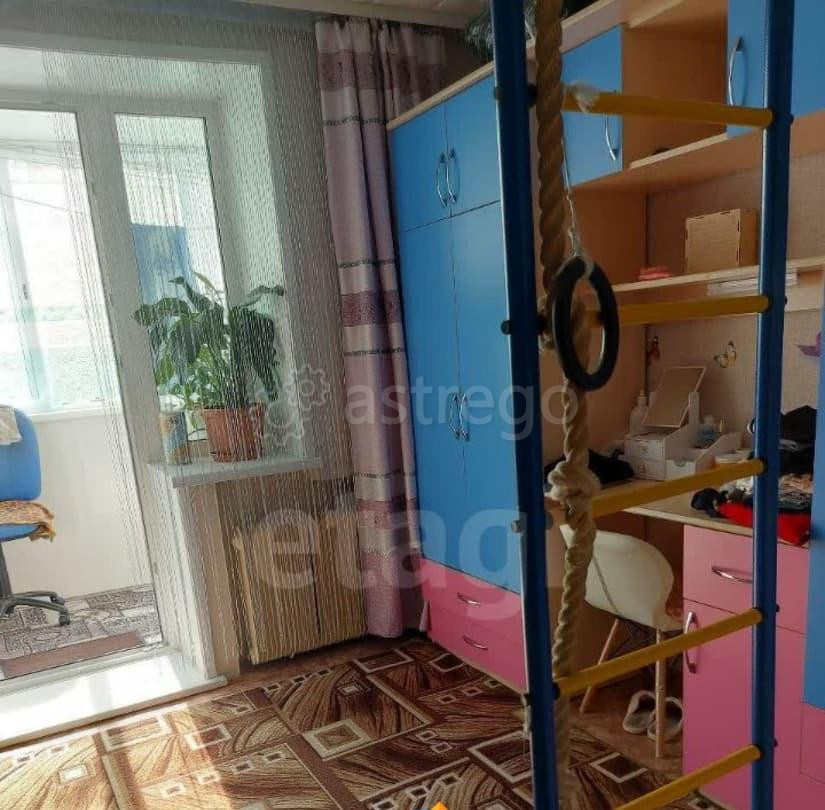 4-комн. квартира, 77.8 м2, 1/5 эт. Райчихинск - изображение 1