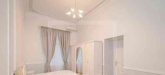4-комн. квартира, 150 м2, 2/7 эт. Москва