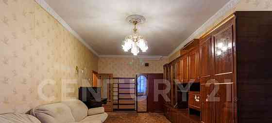 4-комн. квартира, 104 м2, 1/3 эт. Санкт-Петербург