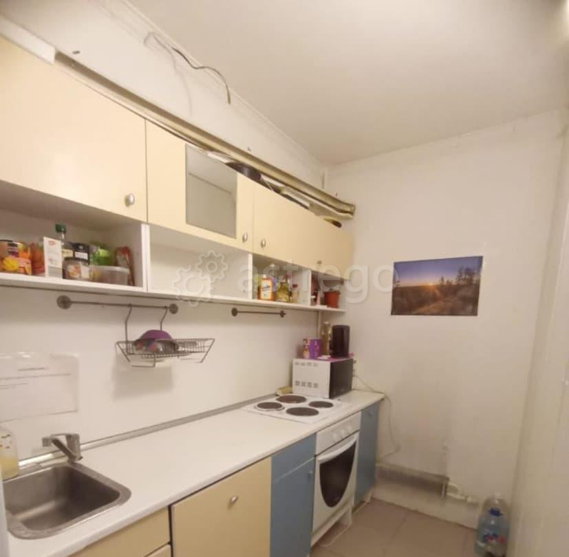 Комната, 6 м2, 10/22 эт. Москва - изображение 1