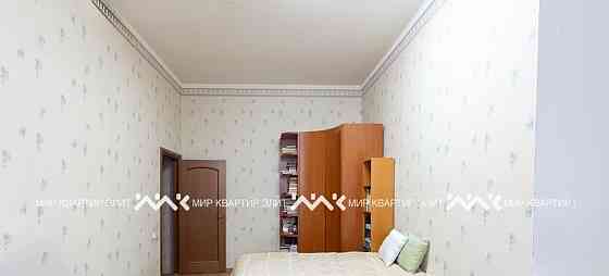 4-комн. квартира, 143.2 м2, 3/6 эт. Санкт-Петербург