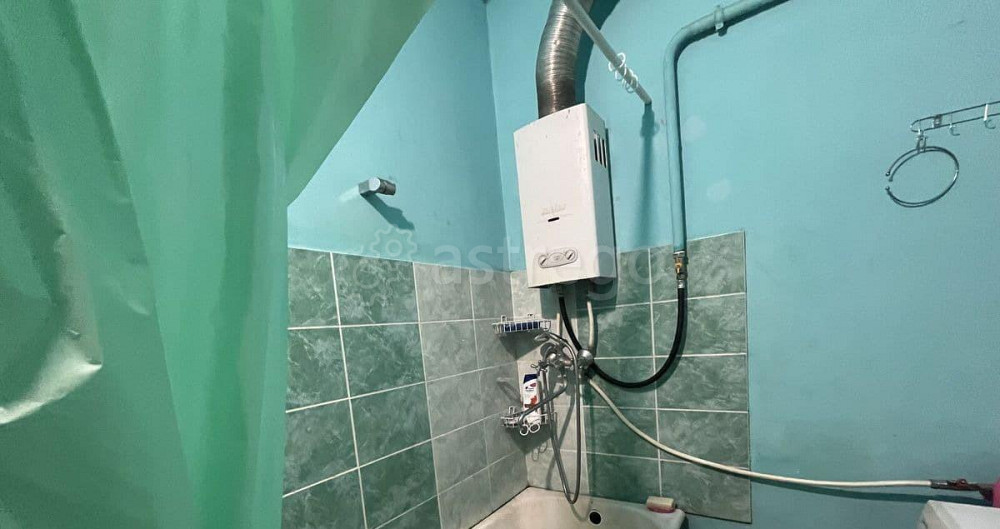 Комната, 19 м2, 2/4 эт. Санкт-Петербург - изображение 2