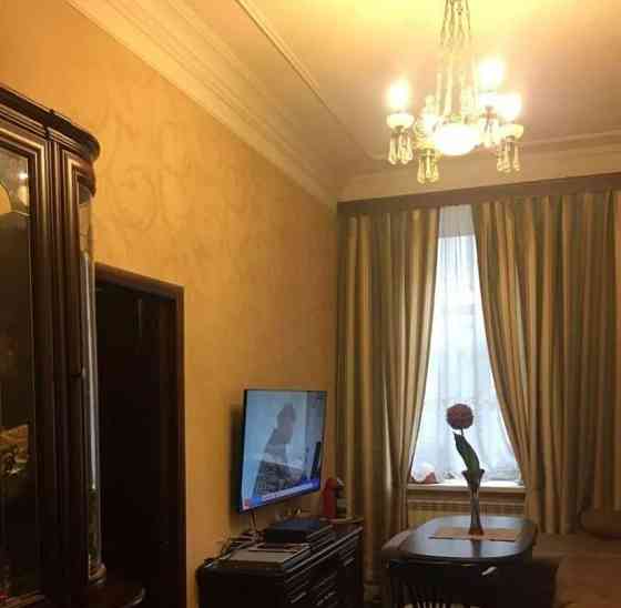 5-комн. квартира, 141 м2, 2/6 эт. Санкт-Петербург