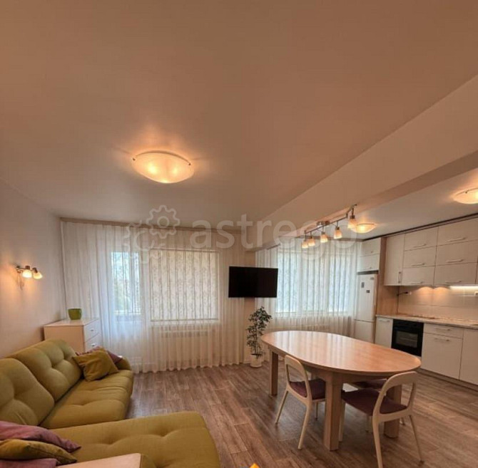 3-комн. квартира, 83.8 м2, 5/5 эт. Бийск - изображение 1