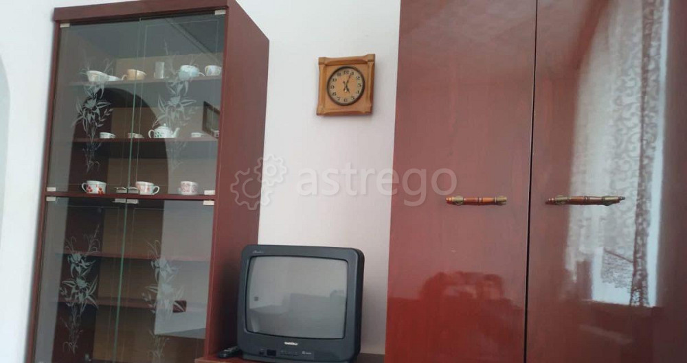 Комната, 9 м2, 1/5 эт. Стерлитамак - изображение 1