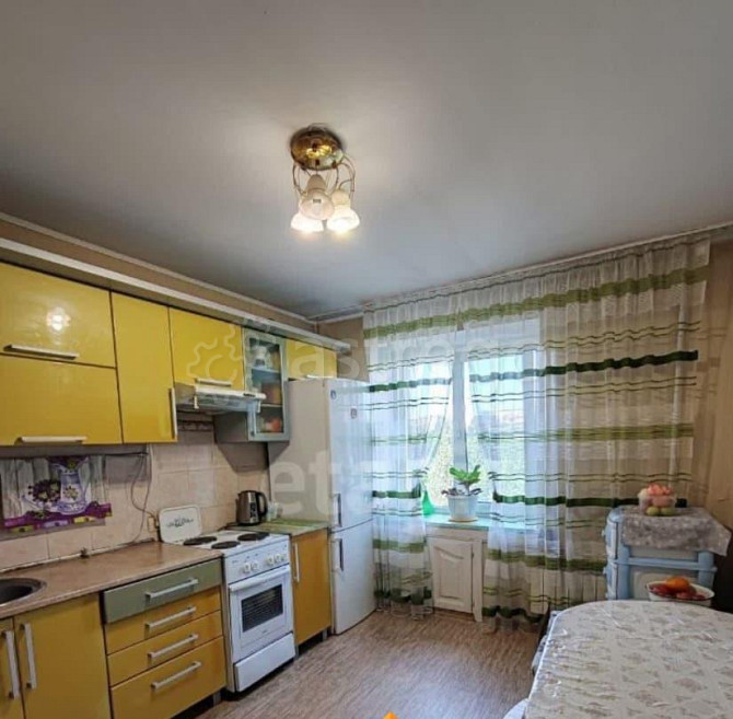 3-комн. квартира, 63 м2, 4/10 эт. Бийск - изображение 1