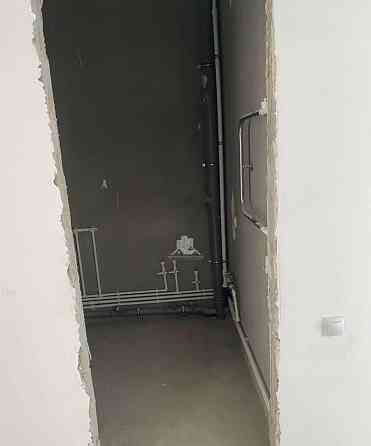 3-комн. квартира, 92 м2, 1/3 эт. Северный
