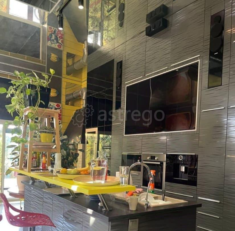 Дом, 388 м2, 15 соток, 3 эт. Санкт-Петербург - изображение 1