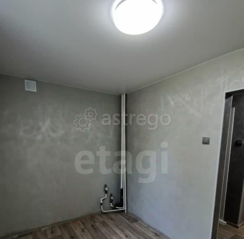 2-комн. квартира, 46 м2, 1/5 эт. Белогорск - изображение 4