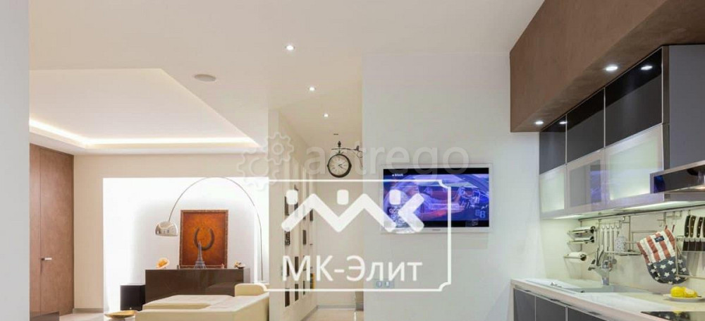 3-комн. квартира, 110 м2, 4/10 эт. Санкт-Петербург - изображение 1