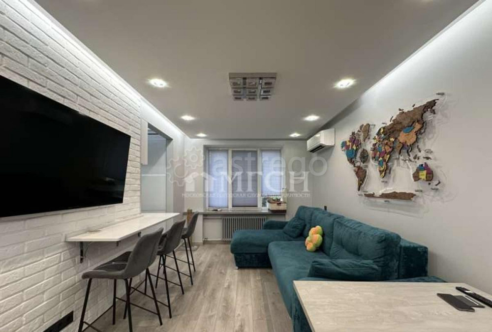 3-комн. квартира, 55 м2, 2/8 эт. Москва - изображение 1