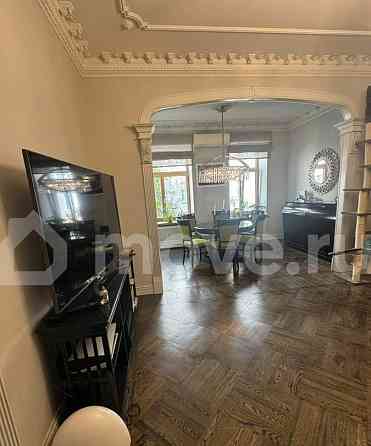 3-комн. квартира, 96.5 м2, 3/6 эт. Москва